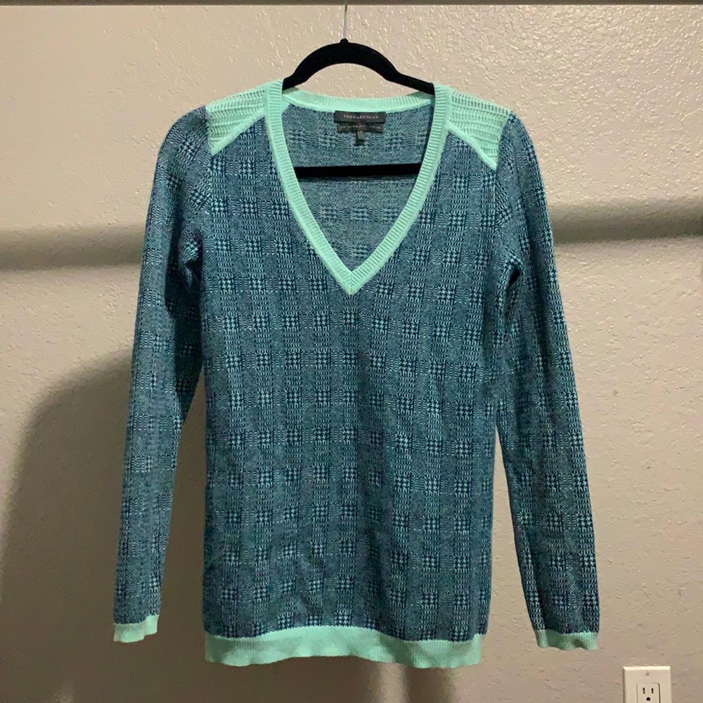 Todd & Duncan cashmere sweater